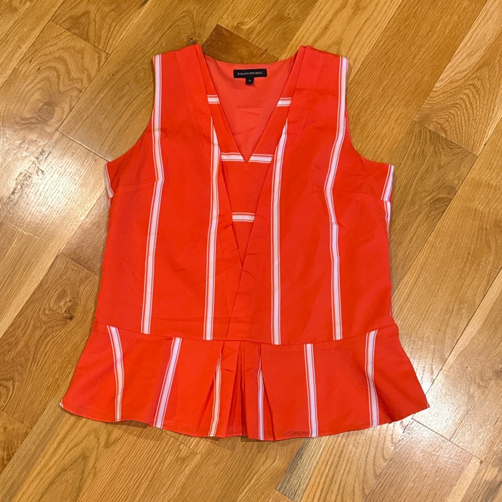 Banana Republic Orange and White V-Neck Top medium